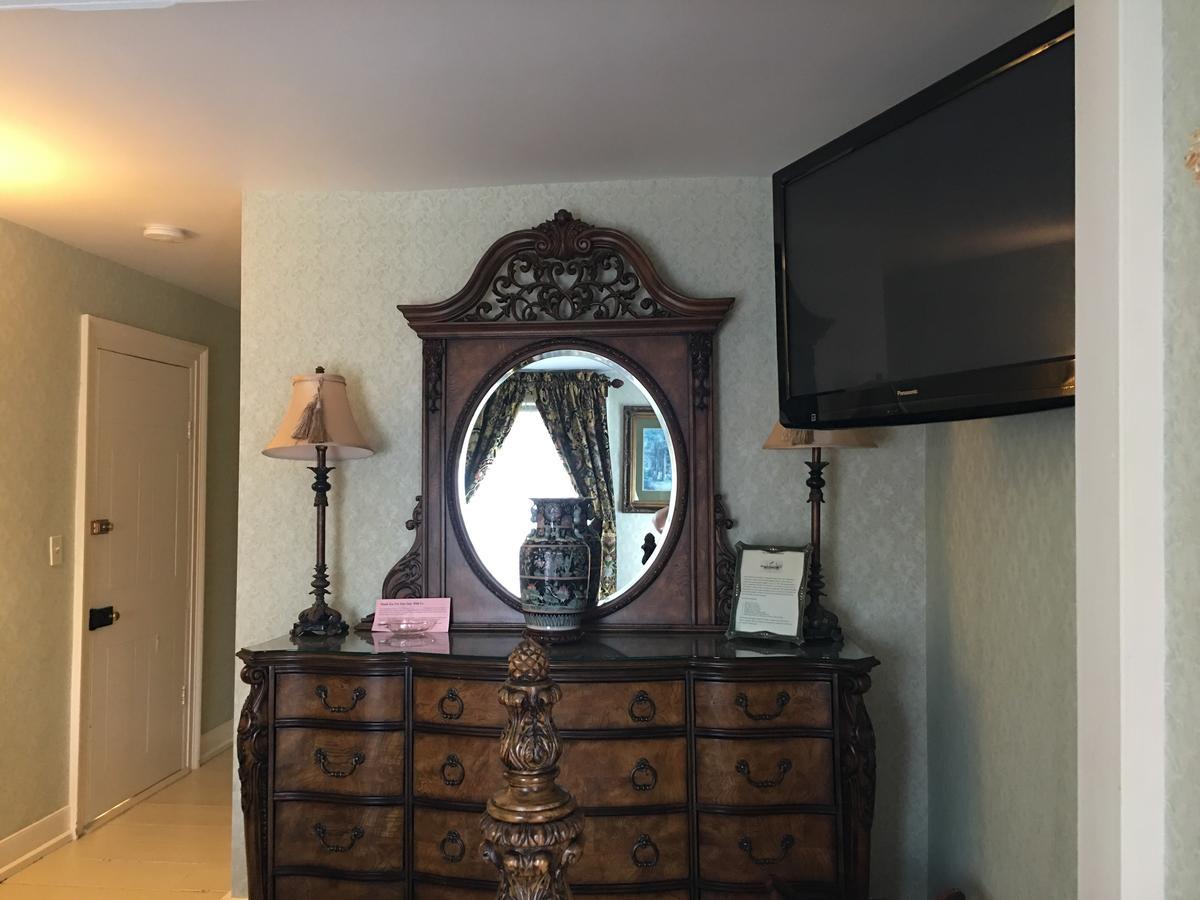 Renwick Clifton House B&B Saugerties Eksteriør billede