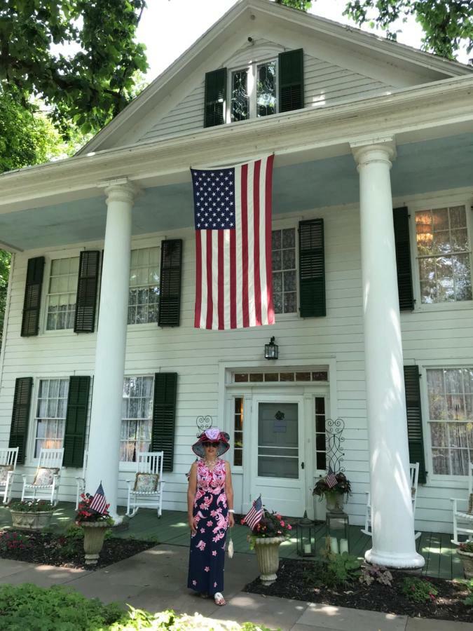 Renwick Clifton House B&B Saugerties Eksteriør billede
